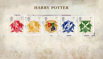 Harry Potter - (2007) Harry Potter - Hogwarts Crests